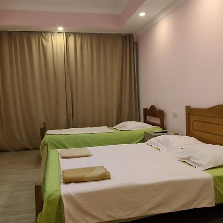 Hotel New Wave1 Grigoleti Esterno foto