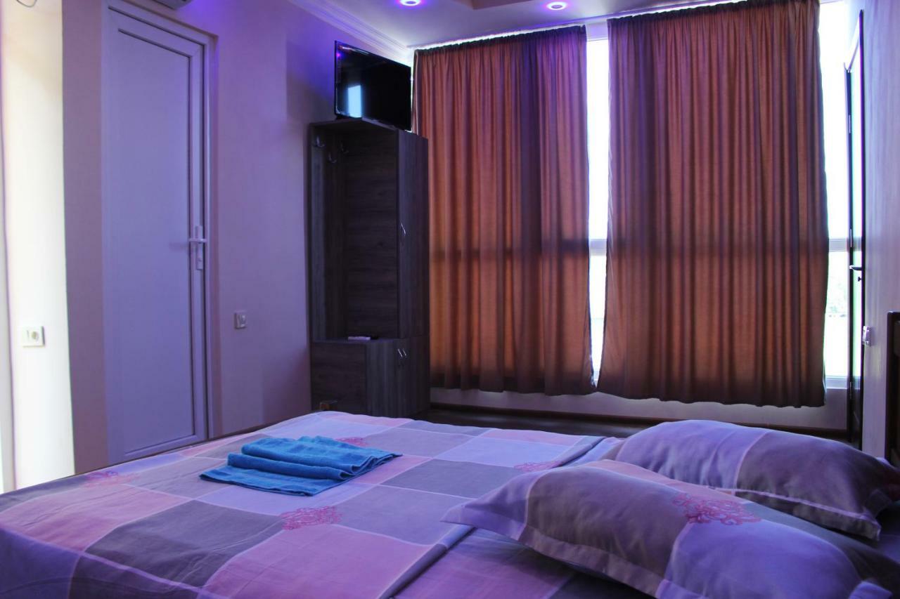 Hotel New Wave1 Grigoleti Esterno foto